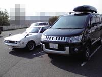 休日の駐車場 2009/04/30 22:24:44