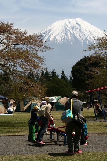 ふもとっぱらＧＷキャンプ　４　もちやキャンプ場