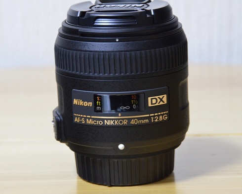 Nikon AF-S DX Micro NIKKOR 40mm f/2.8G