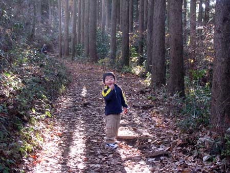 写真渡しに、長男＆次男と小仏城山＆景信山　10/12/05