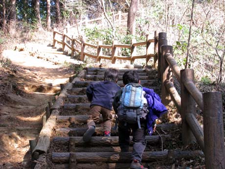 長男＆次男と城山湖から草戸山　10/01/31