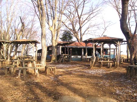 高尾山口駅～陣馬山～笹尾根(単独日帰り)　09/02/07