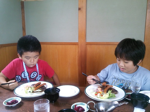 北海道キャンプ　8月10日 上陸から設営・昼食まで