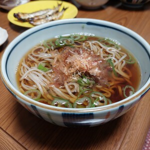 暴飲暴食