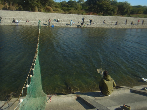 「北方ます釣り場」爆風のオープン    その１