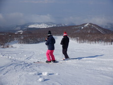 蔵王温泉スキー場　晴れたり吹雪だったり・・
