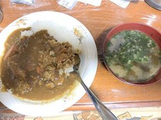 iphoneをタックルボックスに装着。