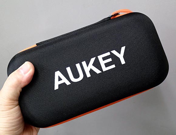 Aukey ジャンプスターター