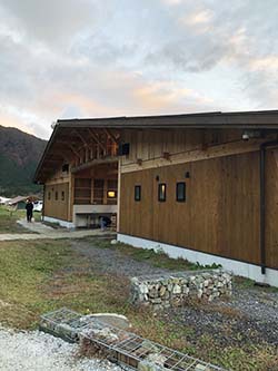キャンプ場情報　ふもとっぱら