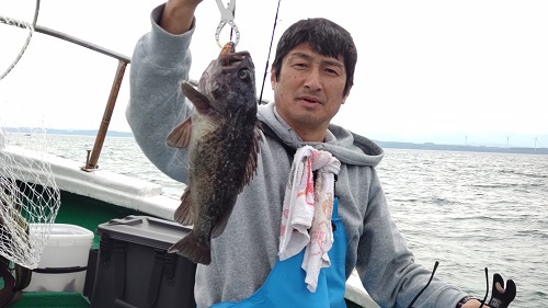 鯛ラバ便出てきました。大鯛ン・・・？。おおタラ(;´д｀)トホホ