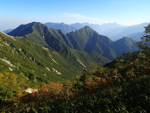 9月 紅葉の始まり 針ノ木・鹿島槍縦走①扇沢～針ノ木峠
