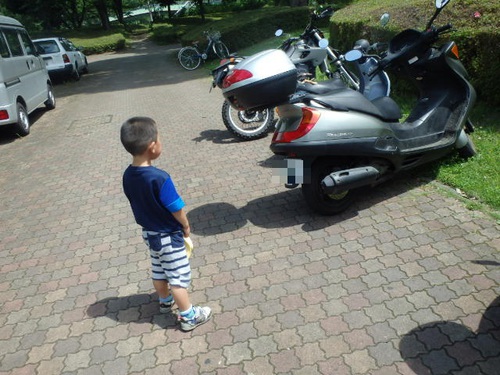 バイクで　ムーミン公園