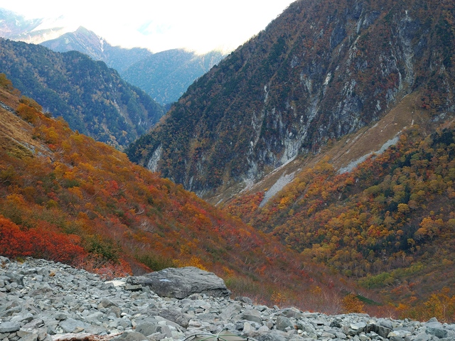 10/16-17 涸沢カールde紅葉堪能