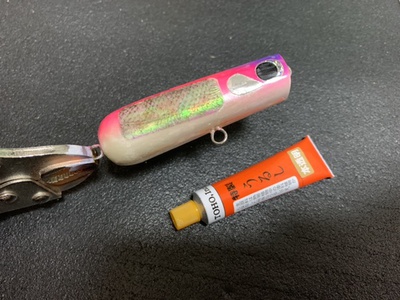 漆のトップコート×ピンク×ホワイト