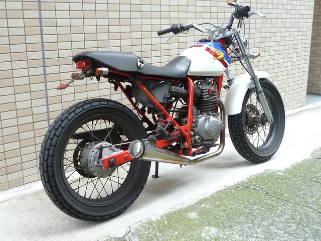 中古車　ホンダ　ＦＴＲ223　カスタム