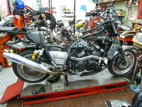 V-MAX1200 キャブレター、ワンウエイクラッチ