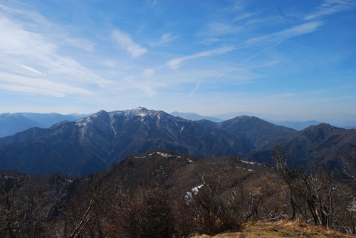 雲早山1495.9m