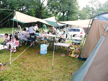 ４日目朝　撤収とヒマワリ　蒜山キャンプ場⑥