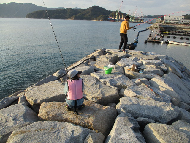 ドルフィンファームキャンプ場　釣り　②