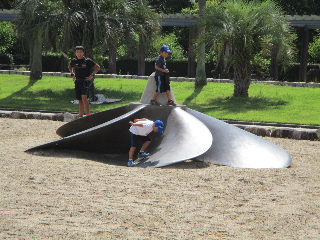 赤穂キャンプ場で2組で公園で遊ぶ　②