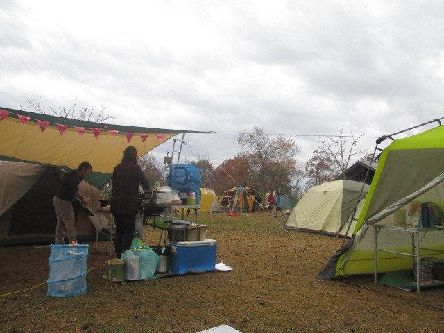 竜天キャンプ場3組で食べて飲んで...①