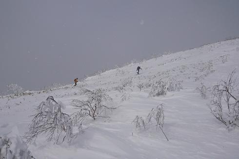 初じめての雪山登山　室蘭岳