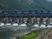 2つのダム開放で球磨川がキレイになっています