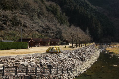 湯の瀬温泉郷キャンプ場