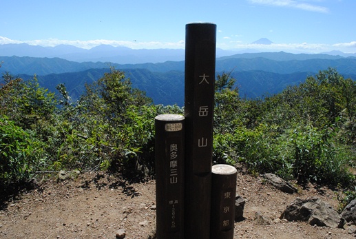 海沢探勝路～大岳山～サルギ尾根