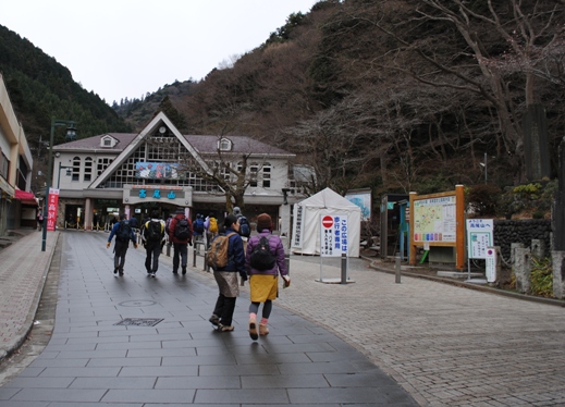 年末の高尾～陣馬縦走