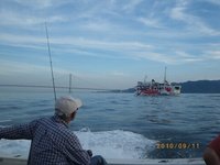 明石海峡にて