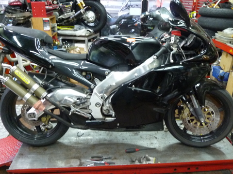 アプリリア　RS250　キャブレターメンテナンス