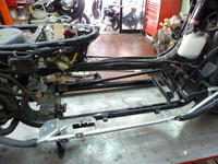 ホンダ　フュージョン　燃料タンク　サビ