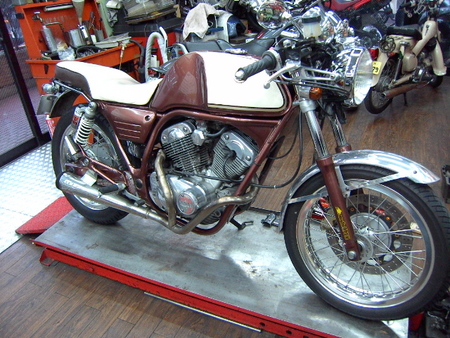 ＳＲＶ２５０カスタム、オイル交換