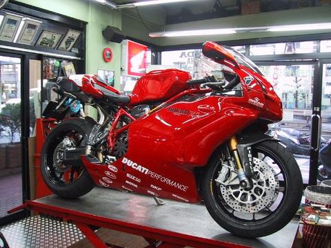 DUCATI　749R　オイル交換