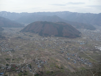 今日の散歩・奇妙山＆尼巌山