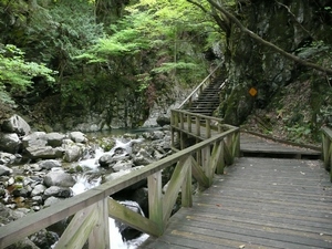 乙女渓谷滝巡り・小秀山