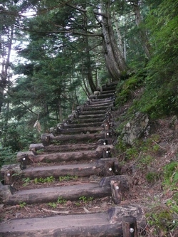 志賀高原の名峰・岩菅山～