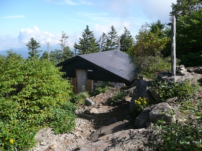 志賀高原の名峰・岩菅山～