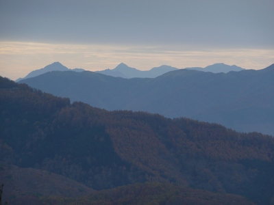 今日の山歩・戸谷峰・六人坊～