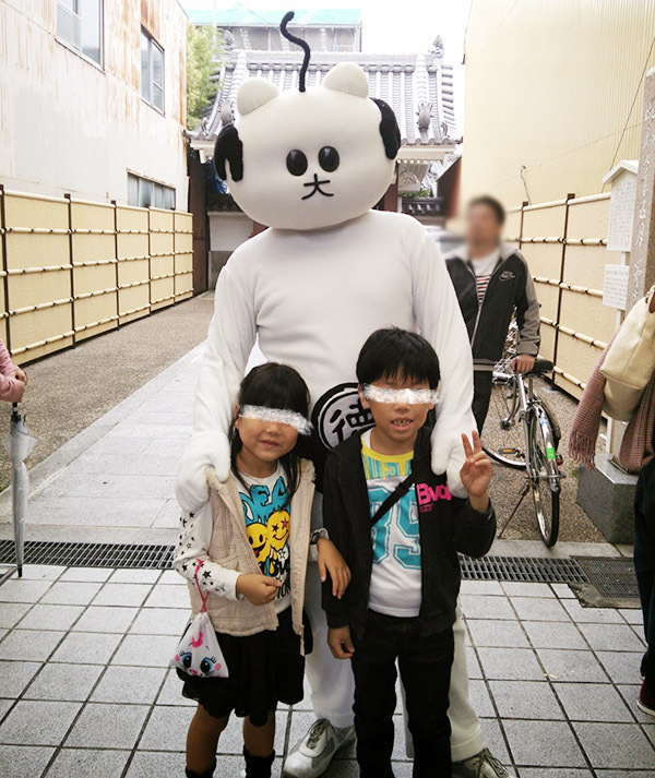 お祭りで芸能人