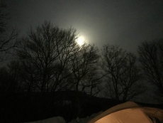 冬キャンに別れを告げにキャンパーが集う　エルム高原家族旅行村３月３１日～４月１日