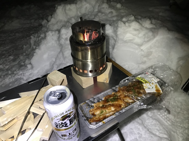 今年初の雪中キャンプ！エルム高原家族旅行村11月25日～26日
