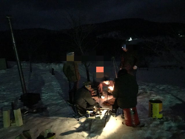 冬キャンに別れを告げにキャンパーが集う　エルム高原家族旅行村３月３１日～４月１日