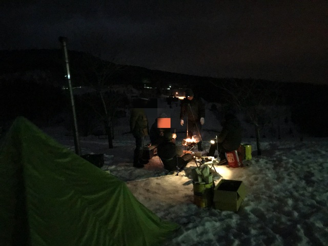 冬キャンに別れを告げにキャンパーが集う　エルム高原家族旅行村３月３１日～４月１日