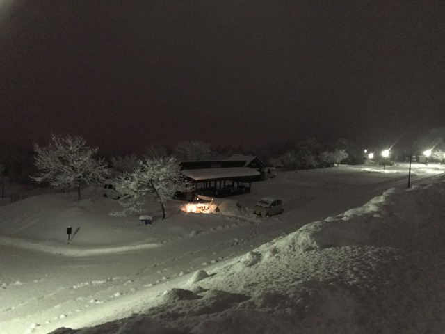 １人でできるもんっ②、女子雪中ソロキャンプ　12月2日～4日