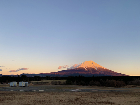 ふもとっぱら一日目です
