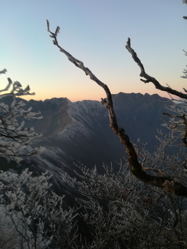 「寒風山」「笹ヶ峰」「ちち山」今シーズン初の、、、