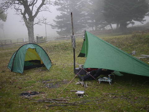 奇しくも３台の薪ストーブが集合！山田牧場キャンプツーリング