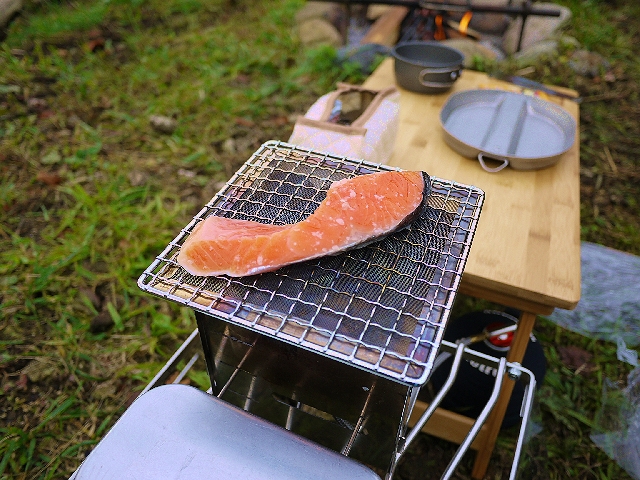 ソロキャンプとオータムオプション♪②　温泉と紅葉編